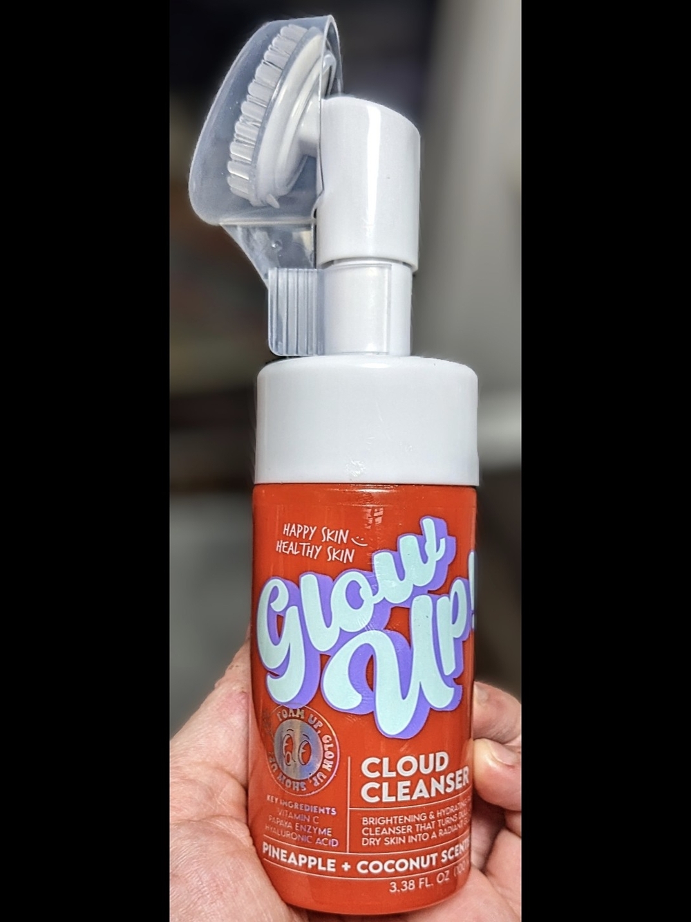 The Happy Skin Glow Up! Cloud Foam cleanser With Silicone Brush